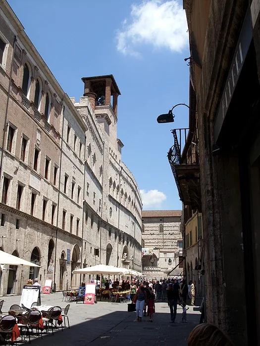 Corso Vannucci